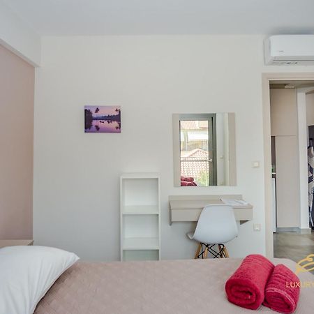 Emily'S Luxury Apartments Argostoli  Exteriör bild