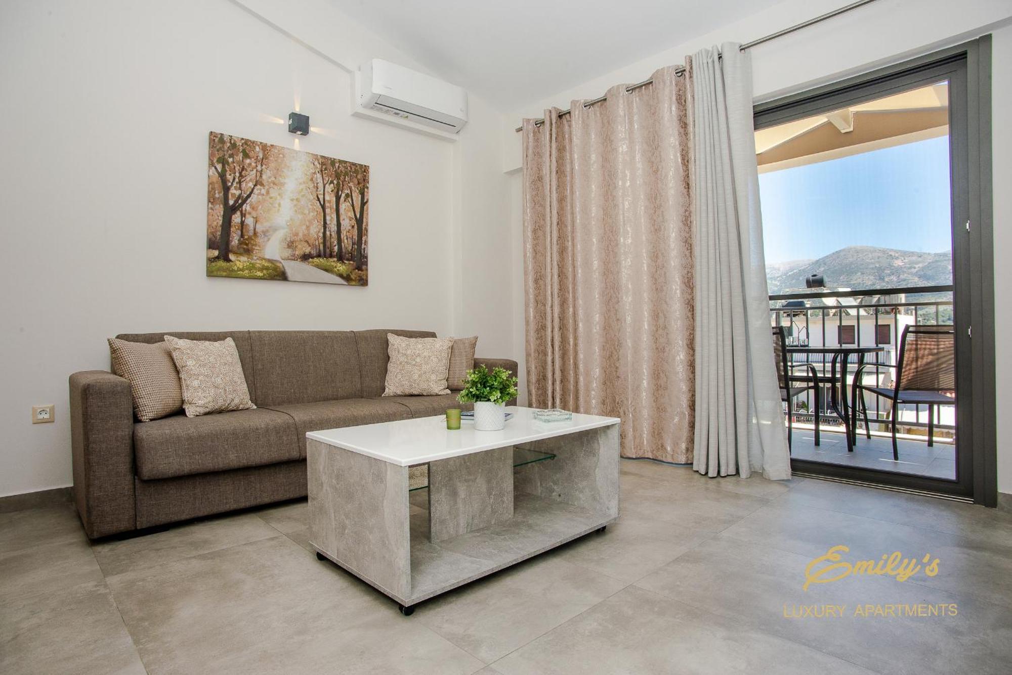 Emily'S Luxury Apartments Argostoli  Exteriör bild