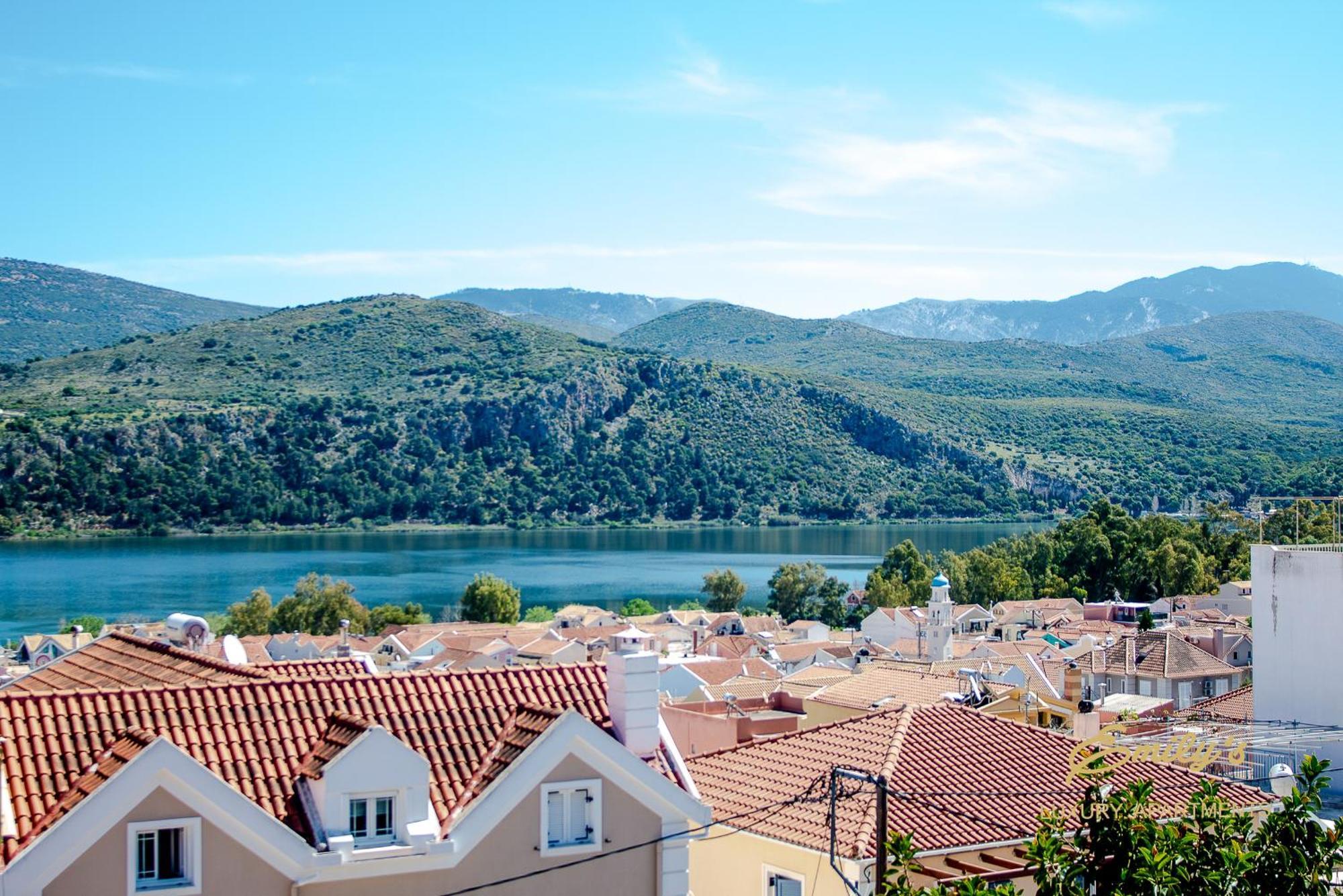 Emily'S Luxury Apartments Argostoli  Exteriör bild