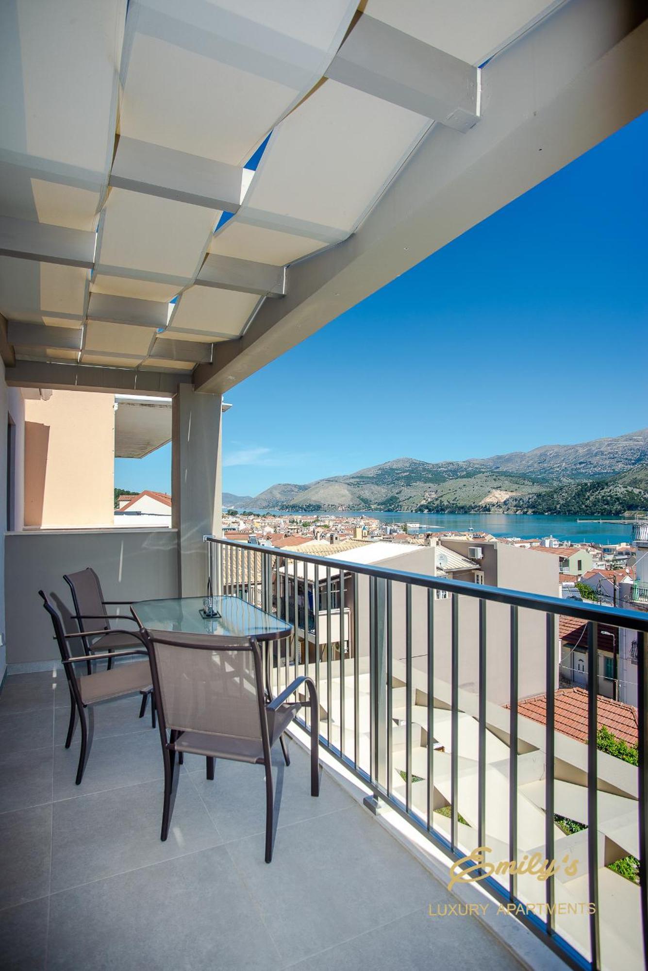 Emily'S Luxury Apartments Argostoli  Exteriör bild